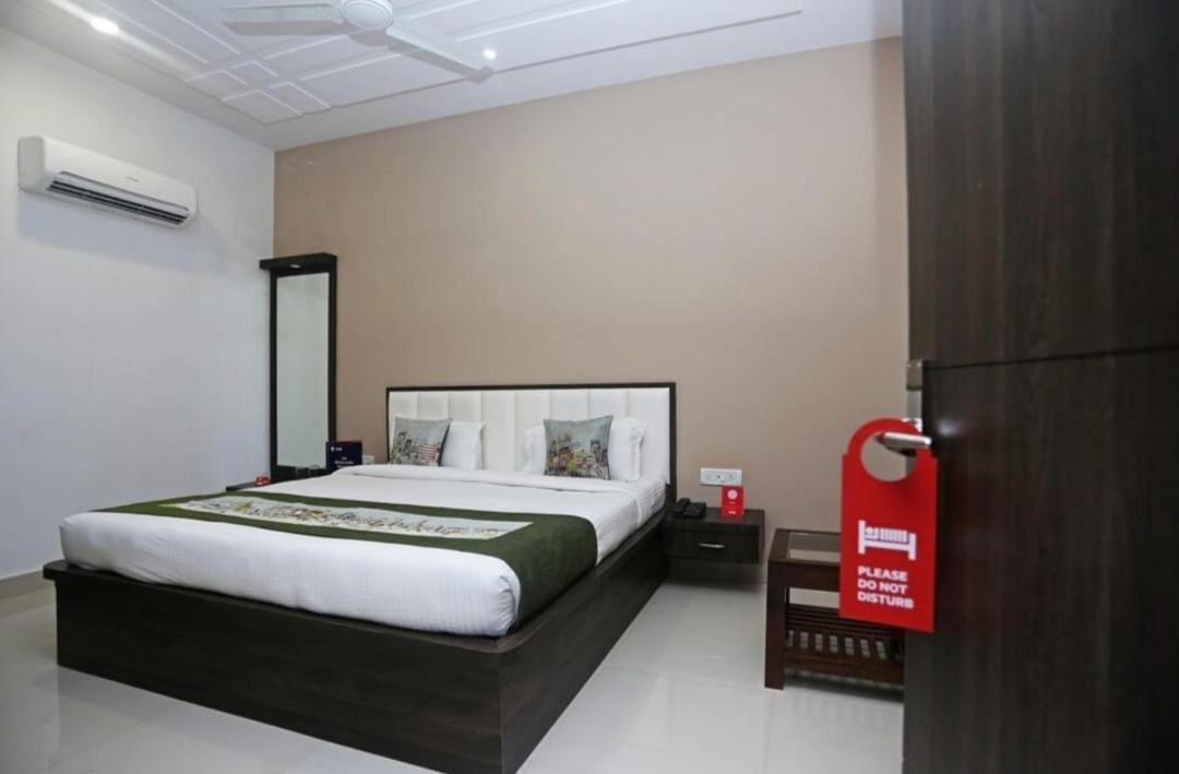 Hotel Pratap By Goyal Hoteliers Agra (Uttar Pradesh) Exterior foto